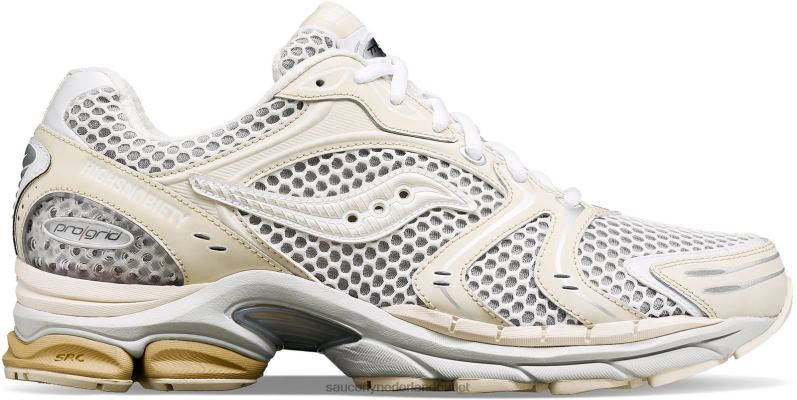 highsnobiety progrid triomf 4 Heren Saucony X64BDR289 creme wit